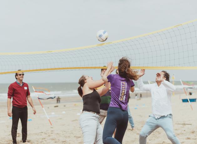 strand volleybal hoek van holland