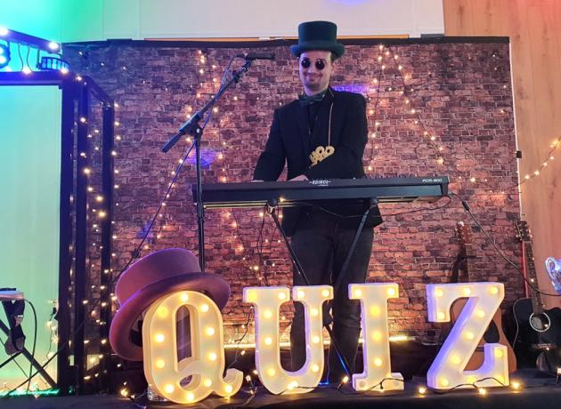 soort pubquiz hoek van holland