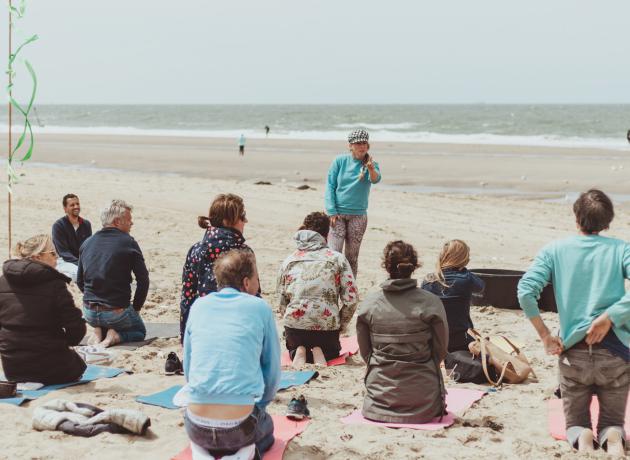 strand yoga workshop hoek van holland