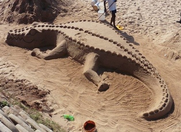 sand sculpturer company outing hoek van holland