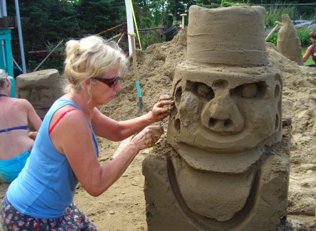 sand sculptures workshop hoek van holland