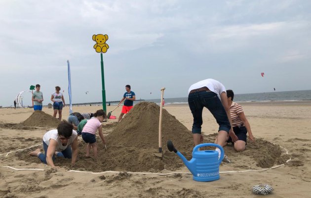 sand sculptures outing hoek van holland