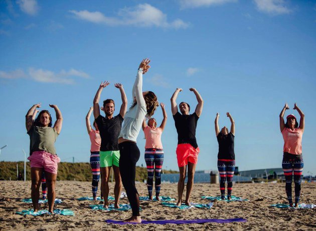 yoga strand